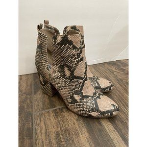 Steve‎ Madden Size 8 Rookie Bootie Boots Snakeskin Animal Print